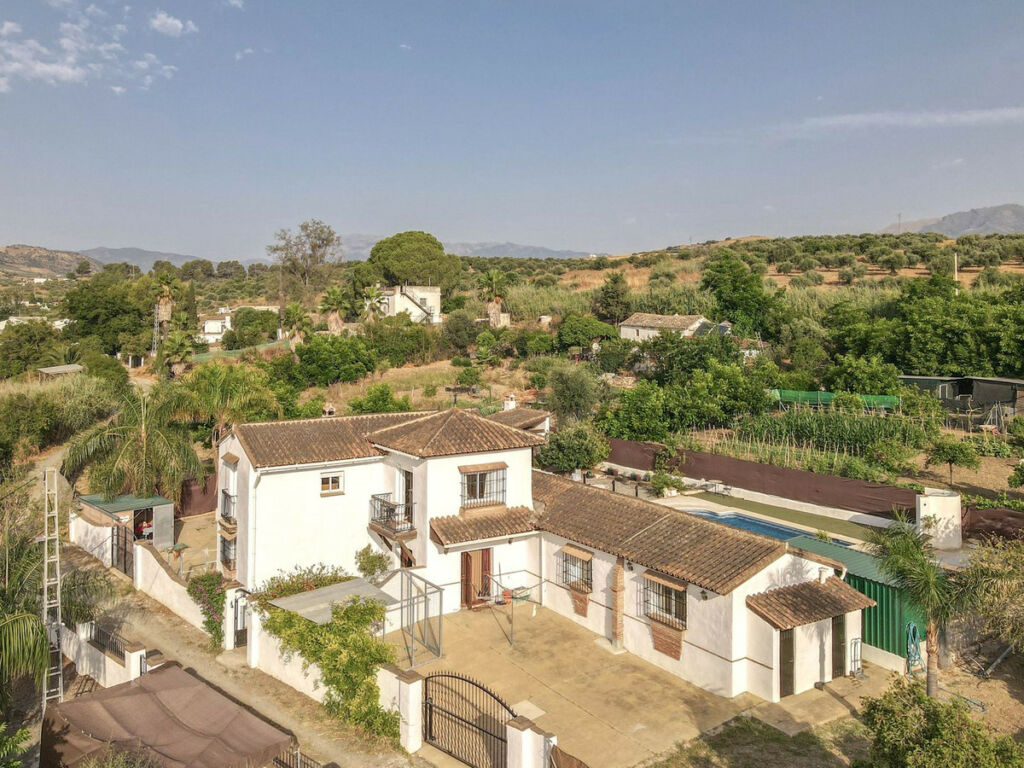 Detached Villa Coín Málaga