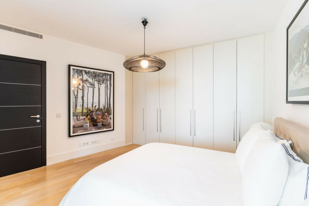 Townhouse Sierra Blanca Málaga - image 35