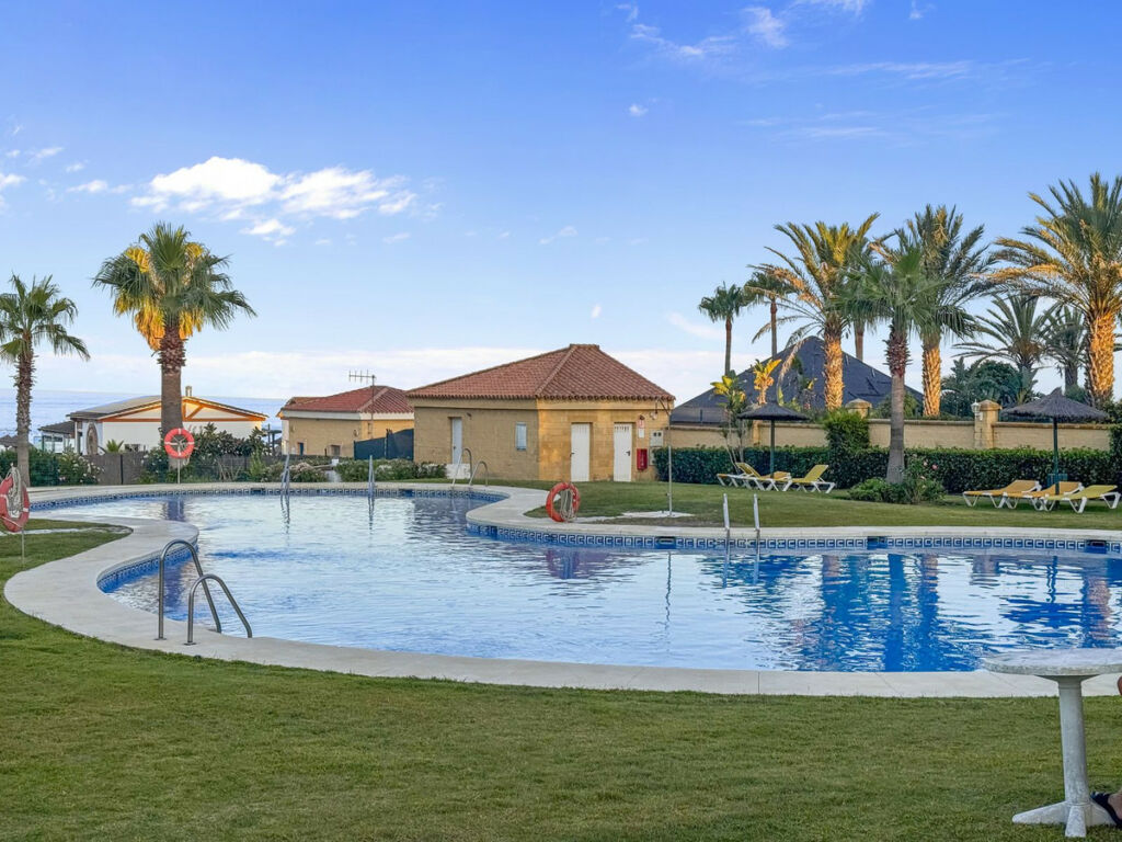 Townhouse Manilva Málaga - image 35
