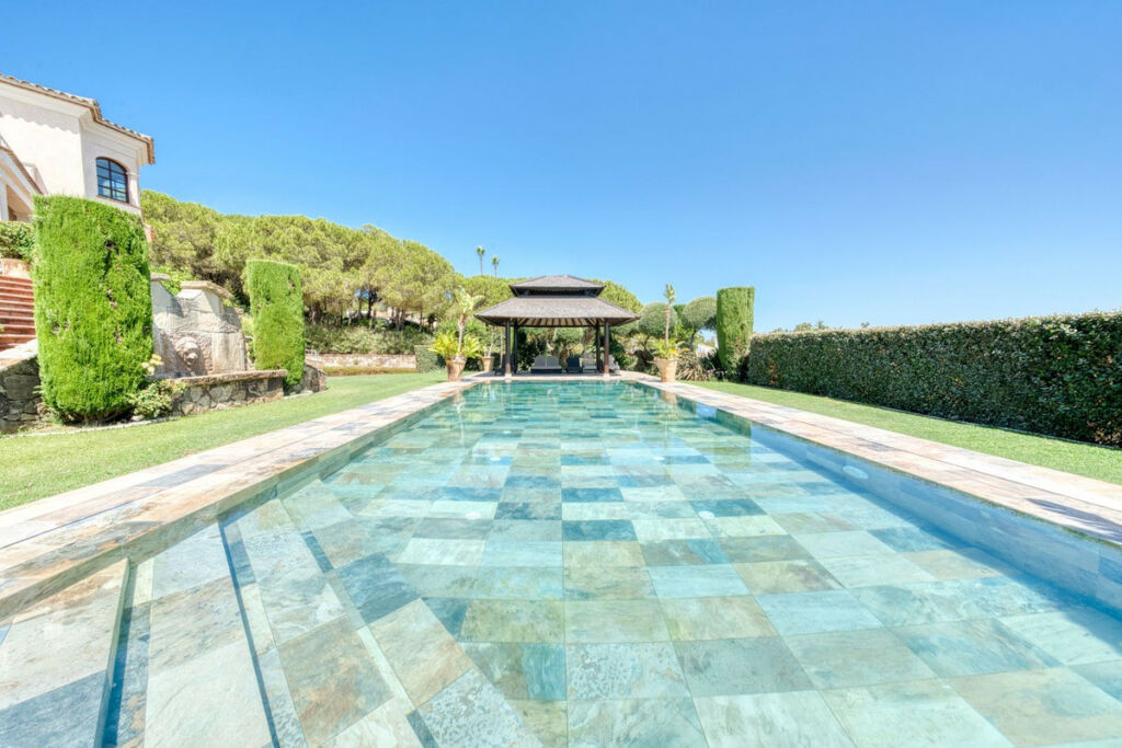 Detached Villa Sotogrande Costa Cádiz - image 36