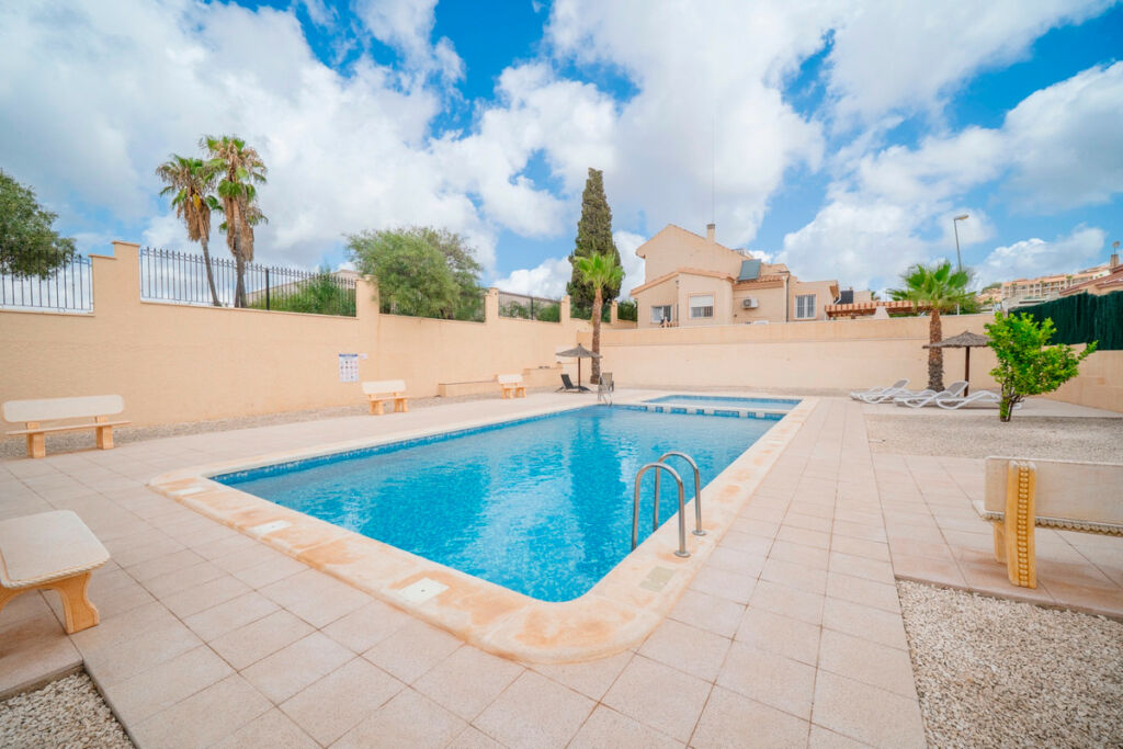 Detached Villa Rojales Alicante - image 36