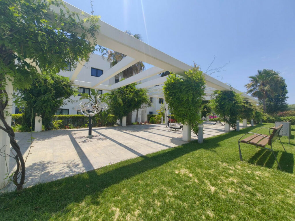 Ground Floor Apartment Estepona Málaga - image 36
