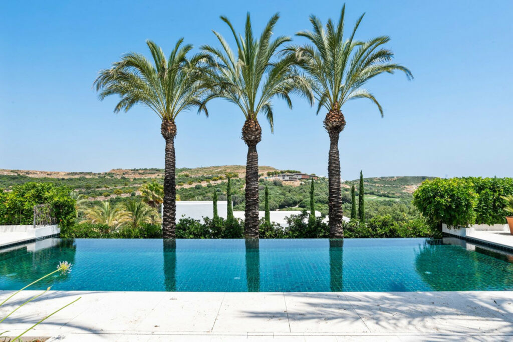 Detached Villa Casares Málaga - image 36