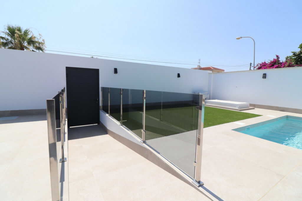 Detached Villa Ciudad Quesada Alicante - image 36