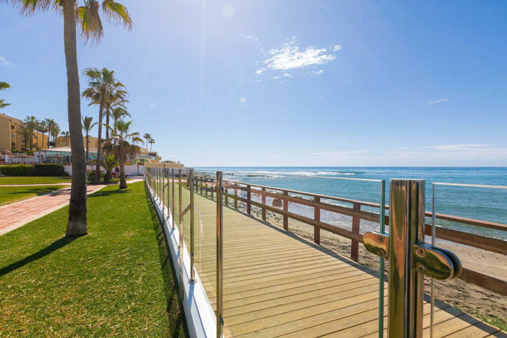 Duplex Calahonda Málaga - image 36