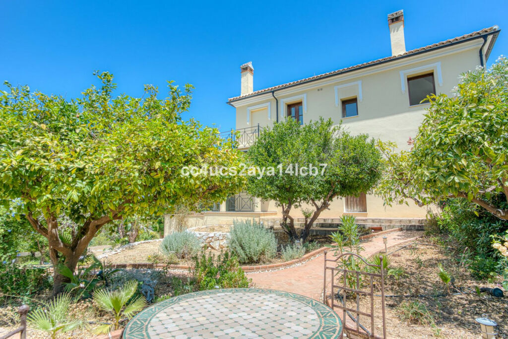 Detached Villa Alhaurín el Grande Málaga - image 36