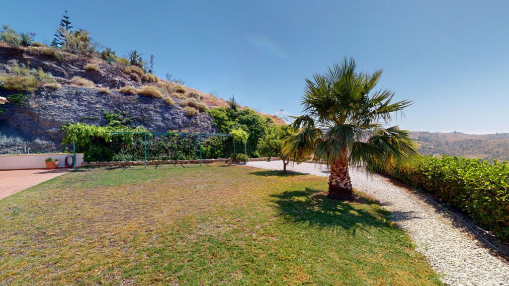 Detached Villa Algarrobo Málaga - image 36