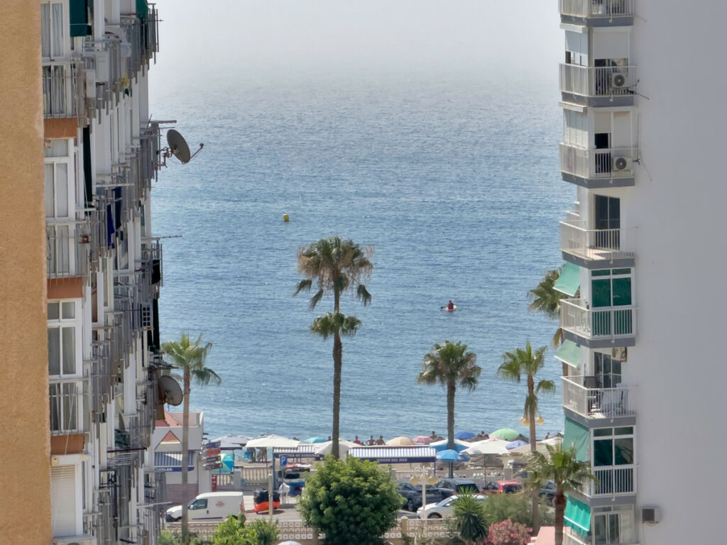 Middle Floor Apartment Benalmadena Málaga - image 36