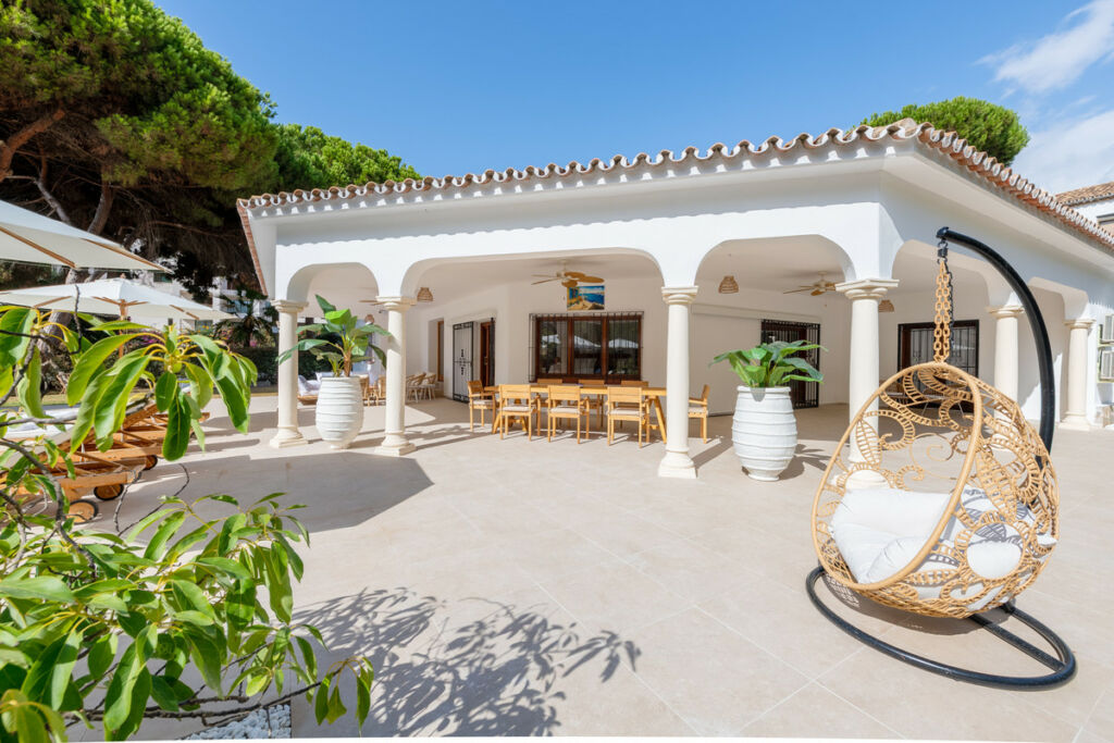 Detached Villa Benamara Málaga - image 36