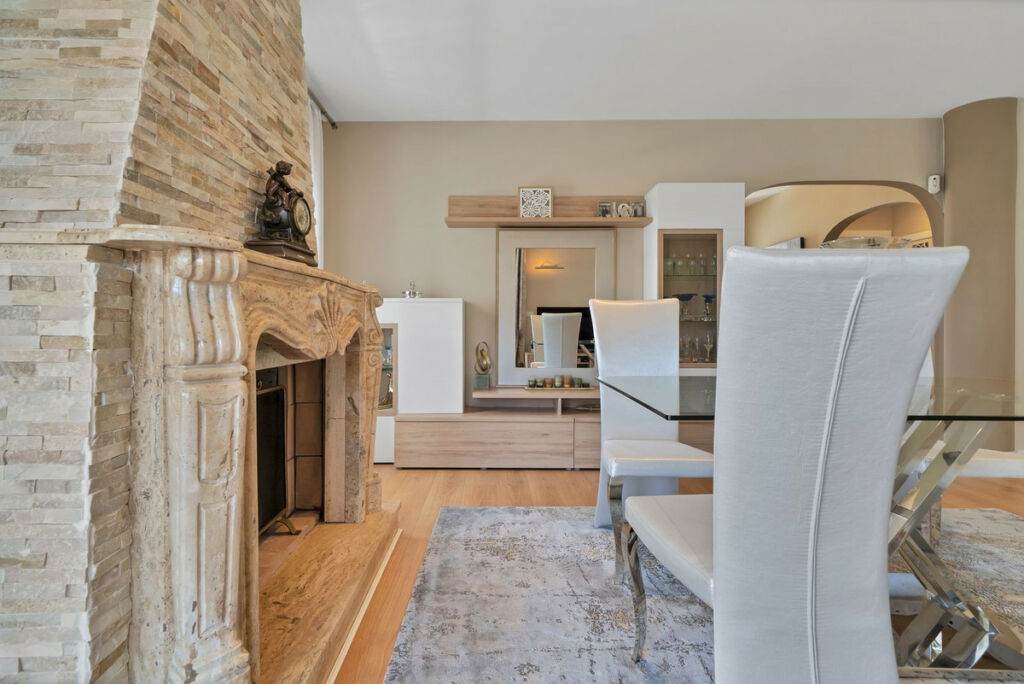 Detached Villa Estepona Málaga - image 37