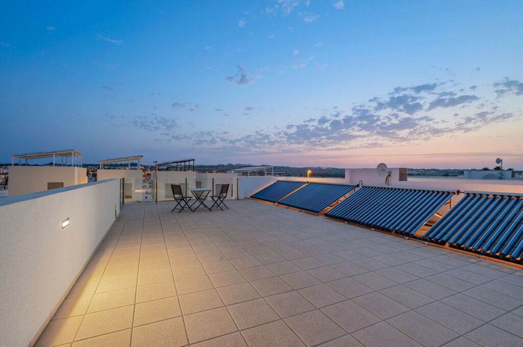 Detached Villa Villamartin Alicante - image 37