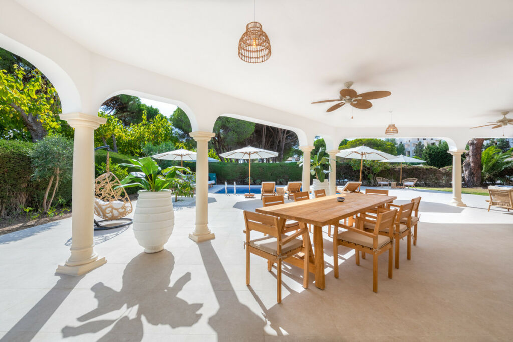 Detached Villa Benamara Málaga - image 37