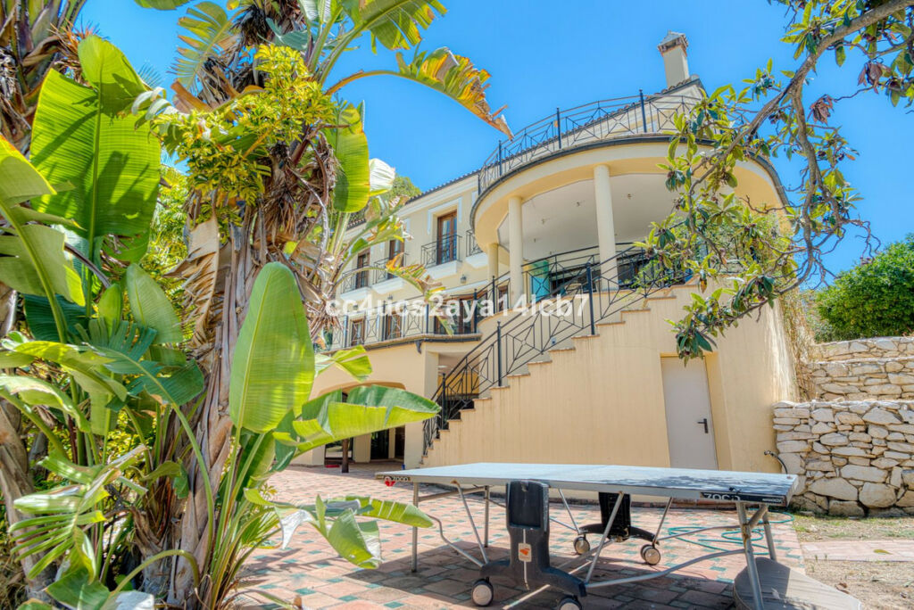 Detached Villa Alhaurín el Grande Málaga - image 37