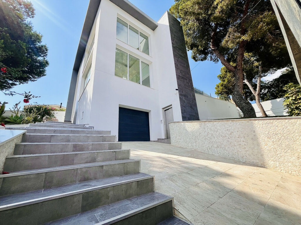Detached Villa Los Balcones Alicante - image 37