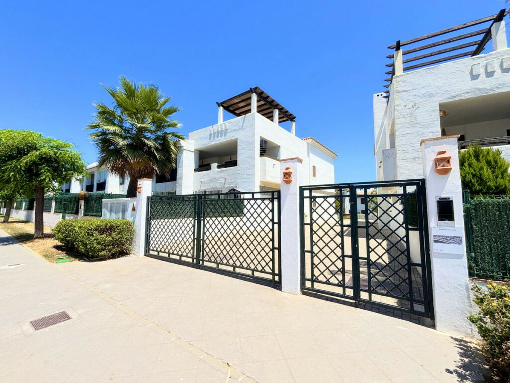 Ground Floor Apartment La Alcaidesa Cádiz - image 37