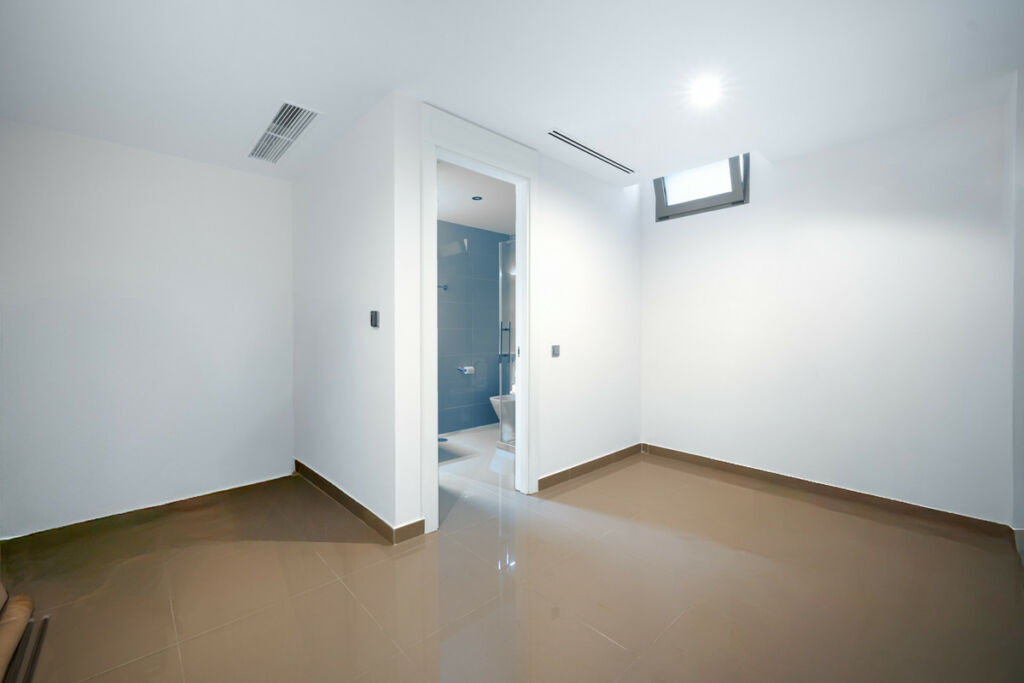 Detached Villa Marbella Málaga - image 37