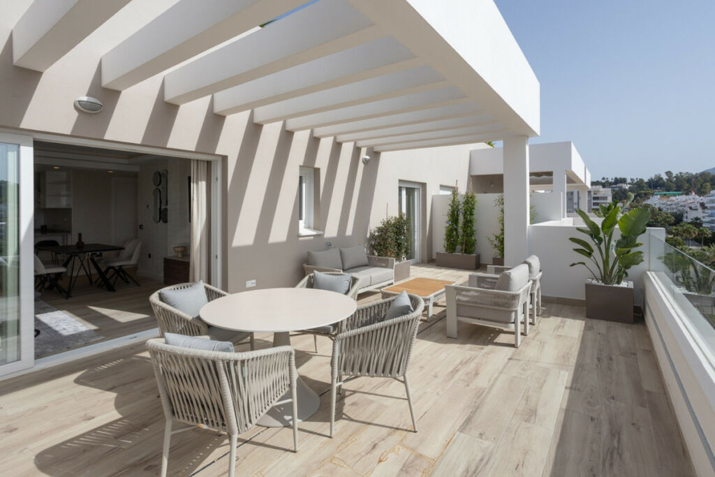 Middle Floor Apartment Nueva Andalucía Málaga - image 37