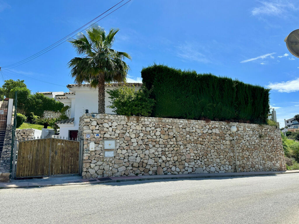 Detached Villa El Faro Málaga - image 37