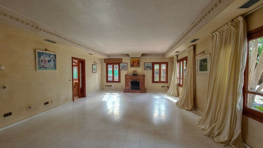 Detached Villa Cabopino Málaga - image 37
