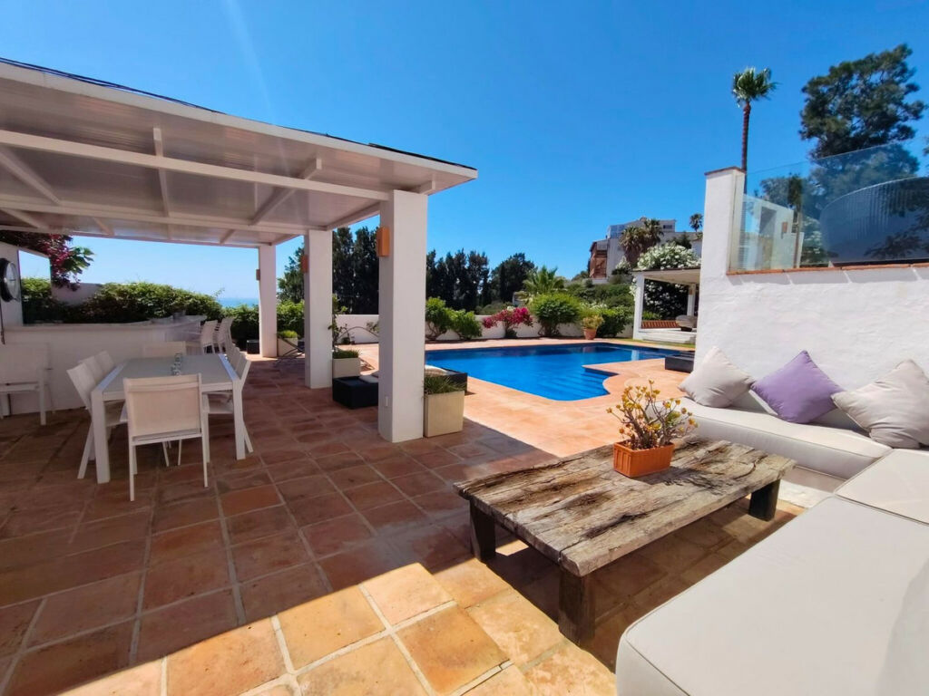 Detached Villa Manilva Málaga - image 35