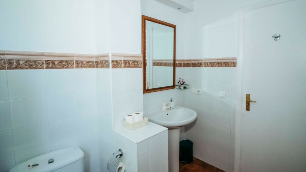 Ground Floor Apartment Los Monteros Málaga - image 39