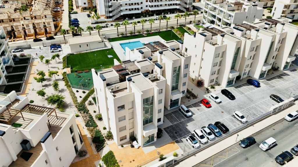 Penthouse Los Dolses Alicante - image 37