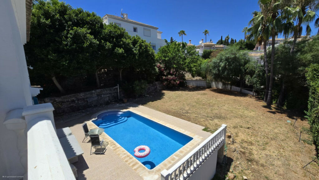 Detached Villa Calahonda Málaga - image 38