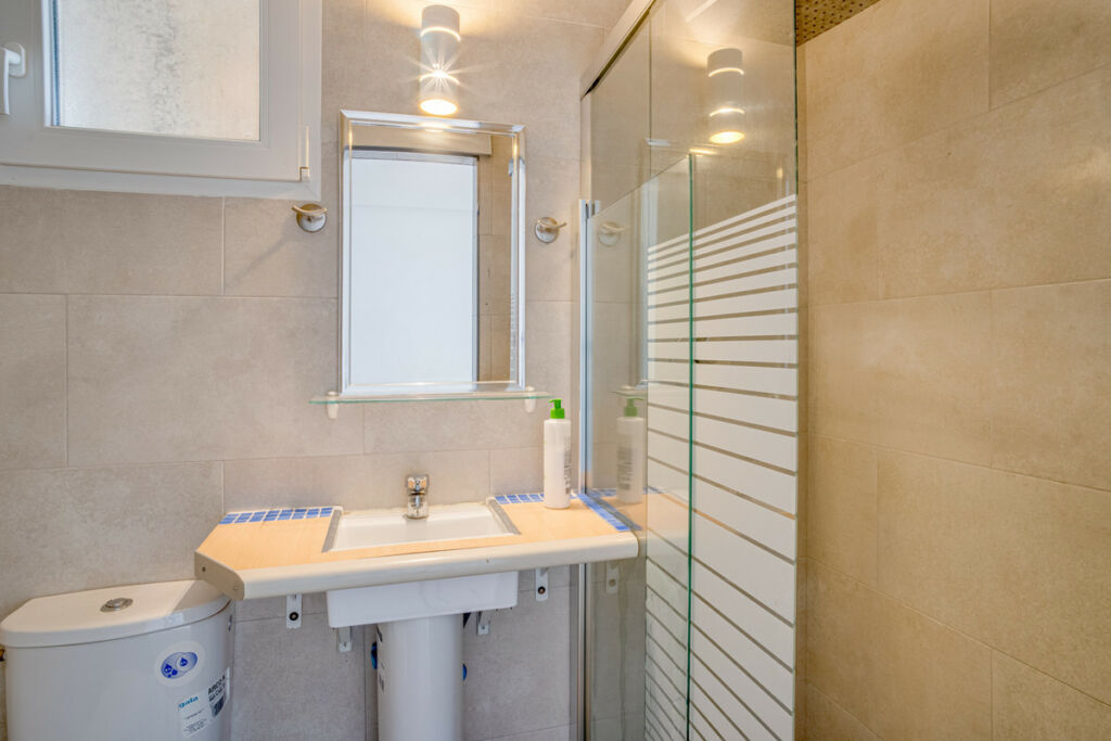 Detached Villa Elviria Málaga - image 37