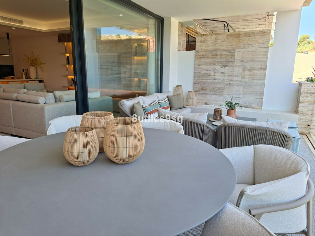 Middle Floor Apartment Aloha Málaga - image 38