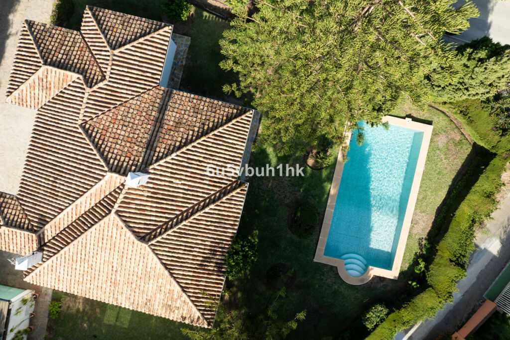 Detached Villa La Quinta Málaga - image 38