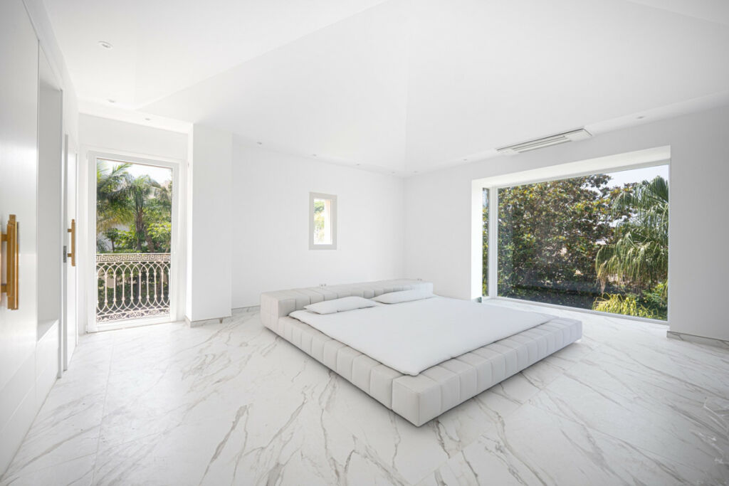 Detached Villa Marbella Málaga - image 38