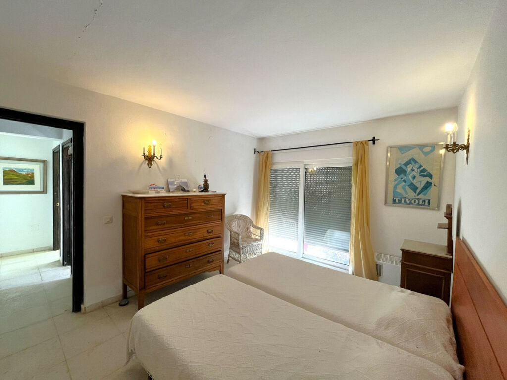 Detached Villa Estepona Málaga - image 38