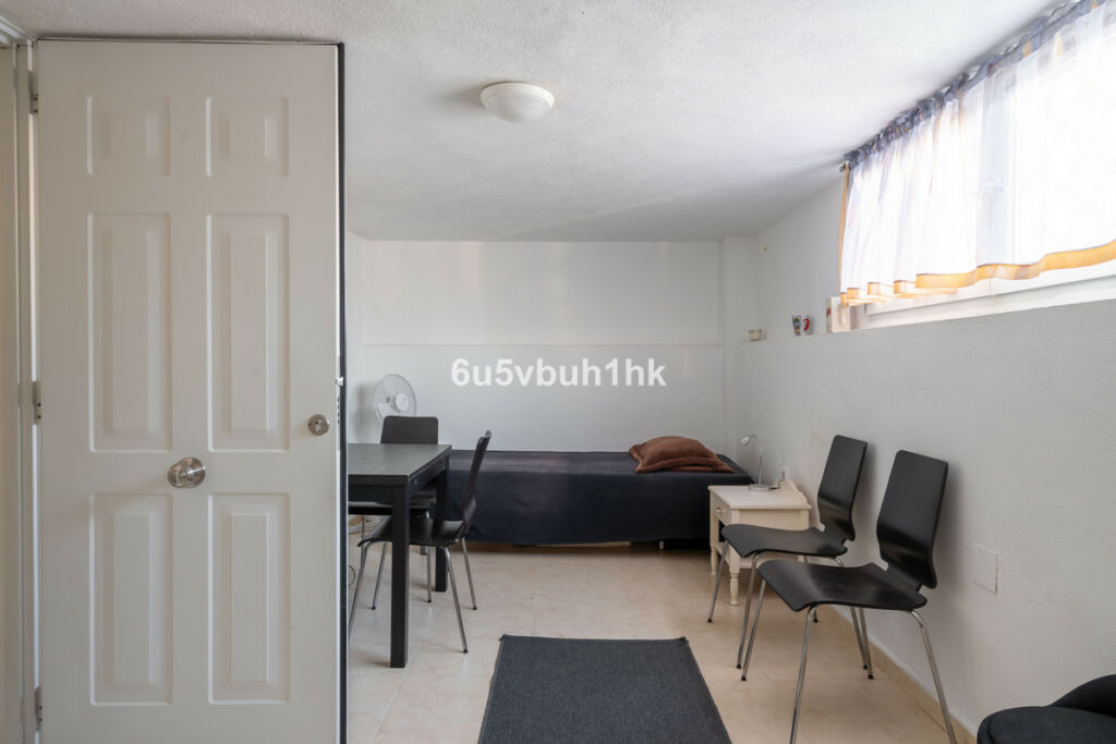 Detached Villa Fuengirola Málaga - image 38