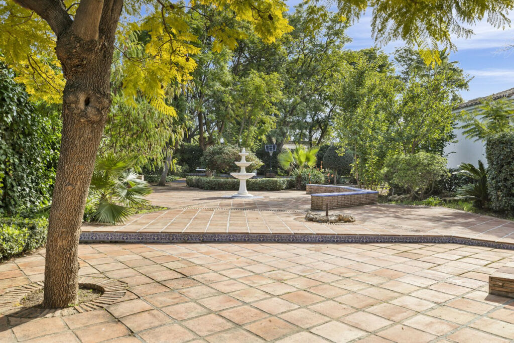 Detached Villa Alhaurín el Grande Málaga - image 38