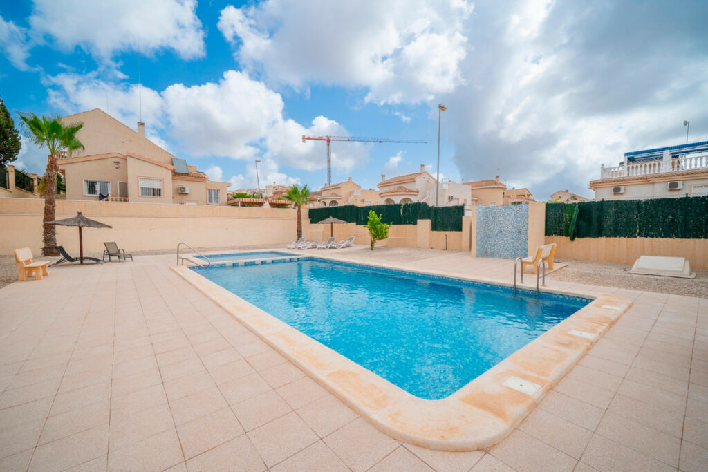 Detached Villa Rojales Alicante - image 38