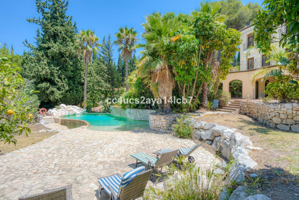 Detached Villa Alhaurín el Grande Málaga - image 38