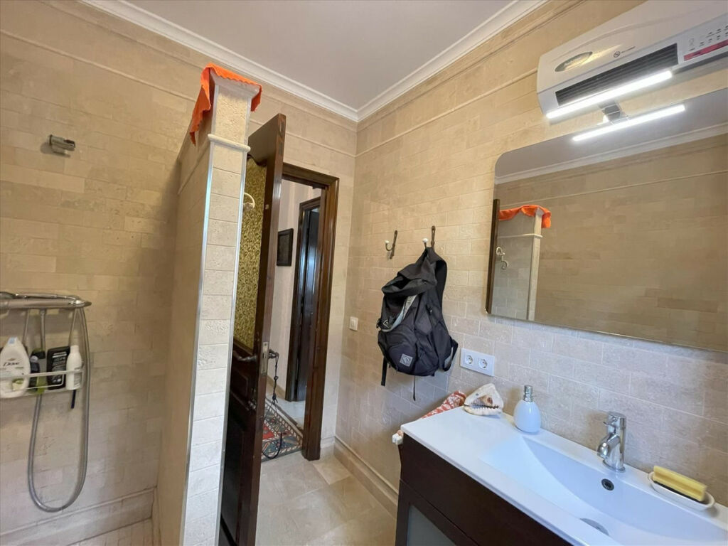 Detached Villa Moraira Alicante - image 28