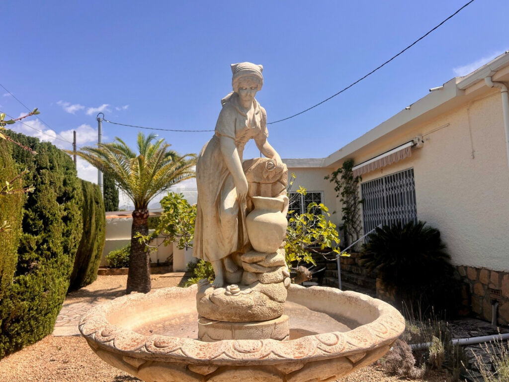 Detached Villa L'Alfás del Pi Alicante - image 37