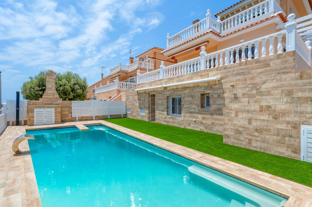 Detached Villa Torrevieja Alicante - image 39