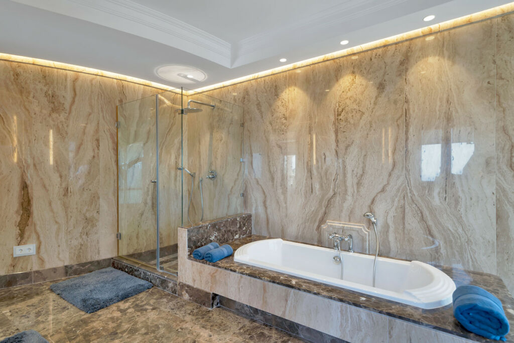 Detached Villa Sierra Blanca Málaga - image 39