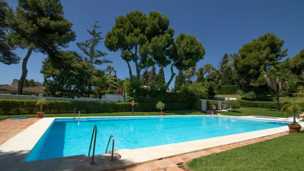 Ground Floor Apartment Los Monteros Málaga - image 41