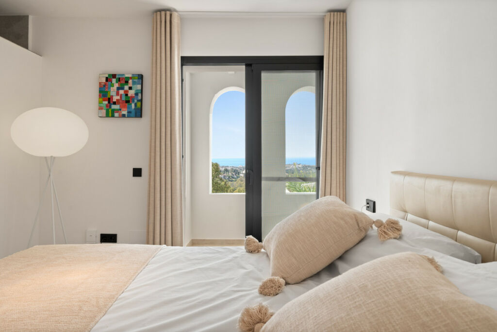 Detached Villa Nueva Andalucía Málaga - image 39