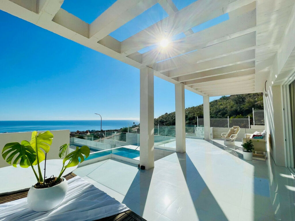 Detached Villa Benalmadena Málaga - image 4