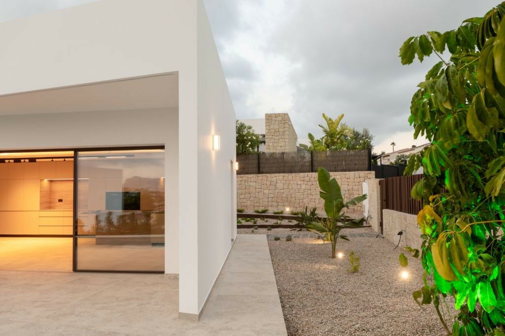 Detached Villa Benissa Alicante - image 4