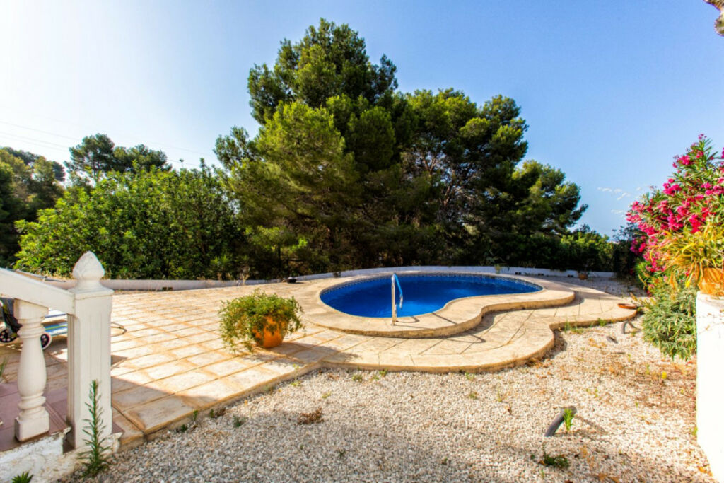 Detached Villa Calpe Alicante - image 4