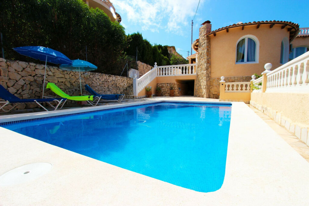 Detached Villa Calpe Alicante - image 4