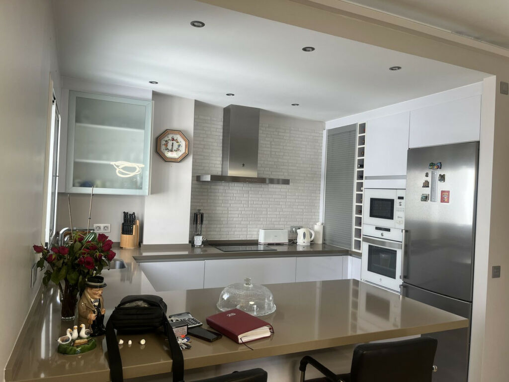 Penthouse Estepona Málaga - image 4