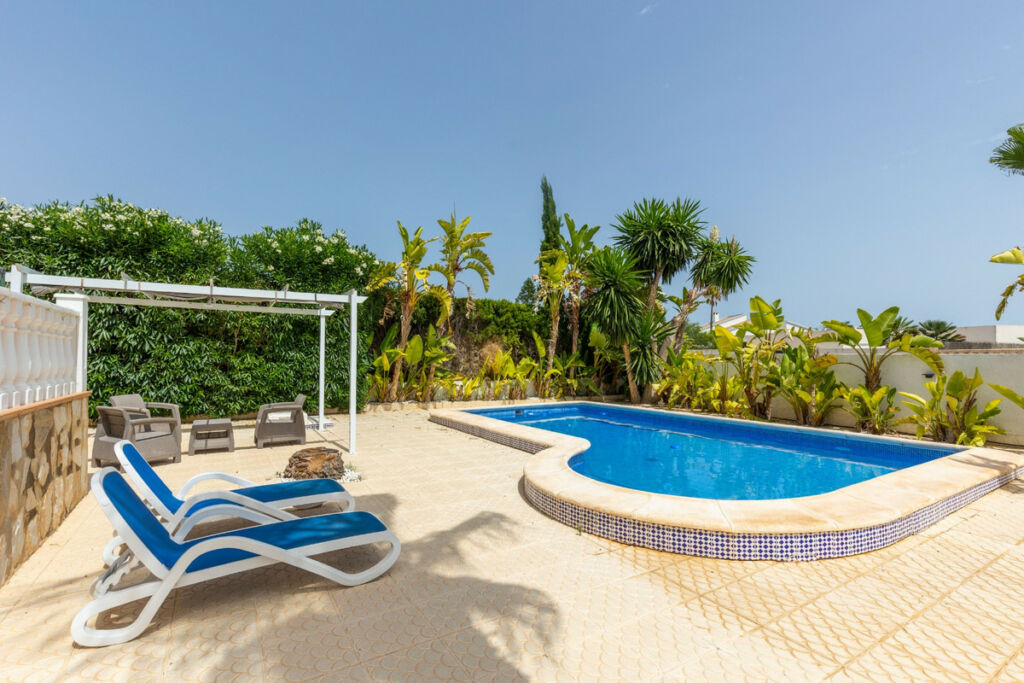 Detached Villa San Fulgencio Alicante - image 5