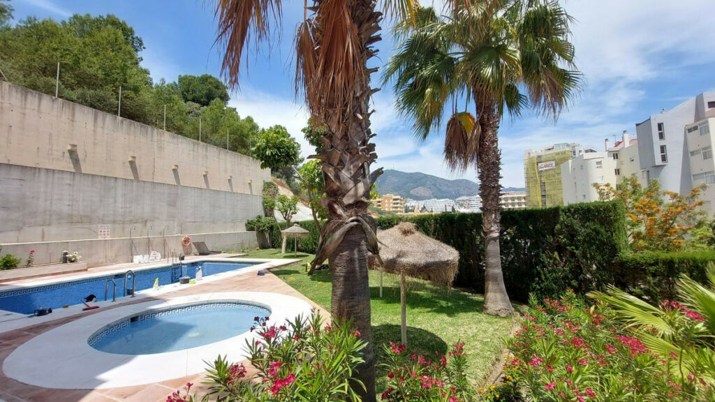Penthouse Torreblanca Málaga - image 4
