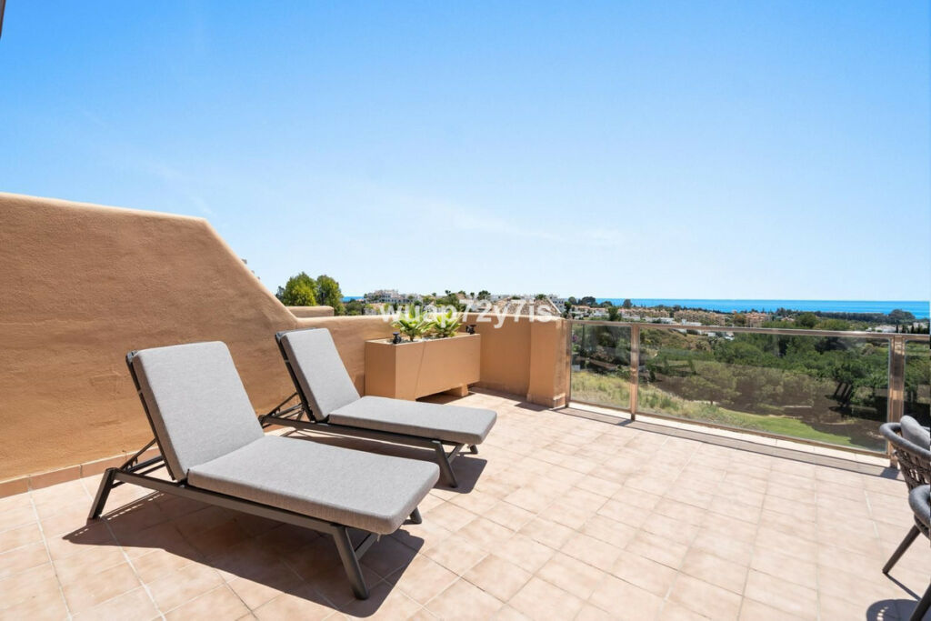 Penthouse Selwo Málaga - image 4